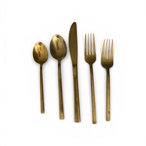 Elegant Gold Cutlery Set